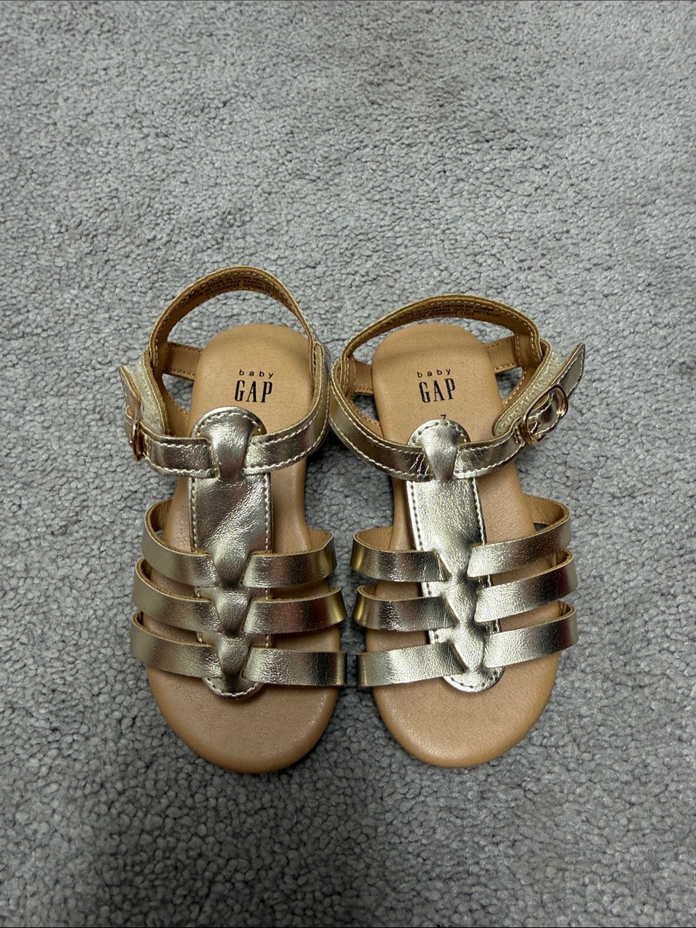 GAP Toddler Girls Metallic Gold Multi-Strap Leather Sandals Size 7